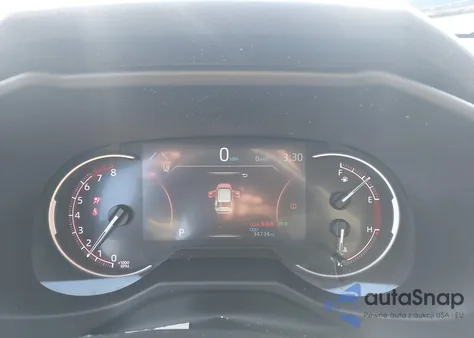 2024 Toyota Rav4 Xle z USA, uszkodzony, nr VIN 2T3W1RFV8RC271378